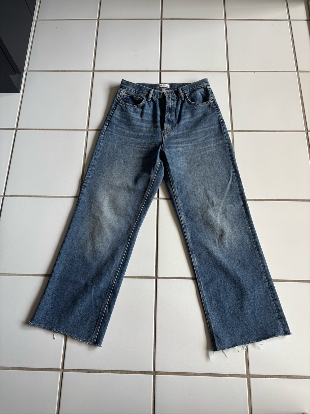 Zara Faded Blue Straight-Leg Women's Jeans